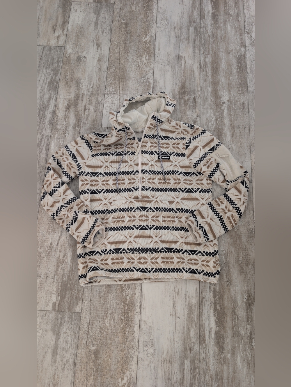 Columbia Women's Cream, Tan & Black Patterned Fleece Hoodie - Picture 4 of 11